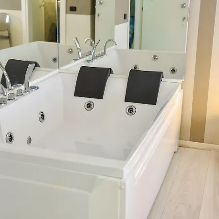 Mirosa Bed & Breakfast 3*